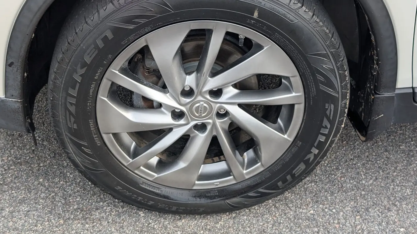 2015 Nissan Rogue S