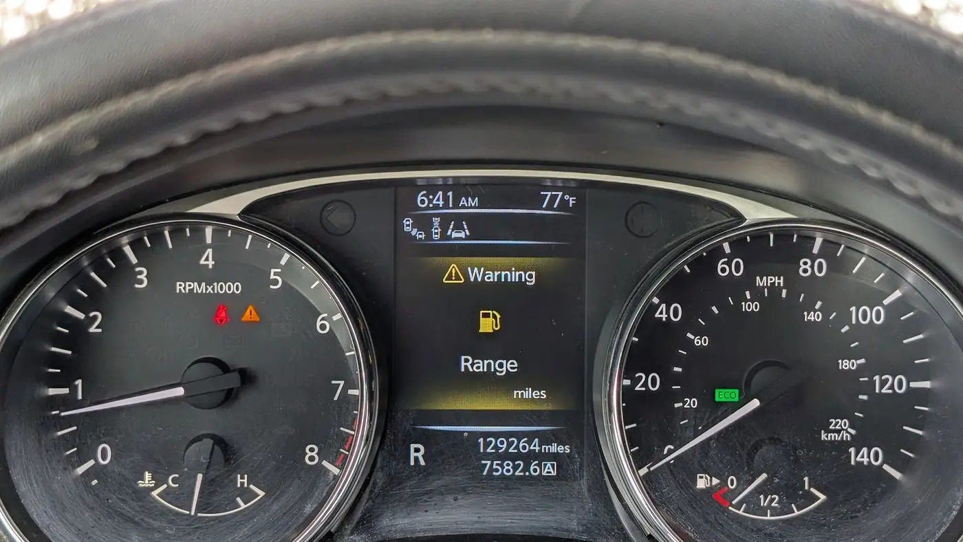 2015 Nissan Rogue S