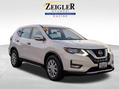 2019 Nissan Rogue SV 4DR Crossover