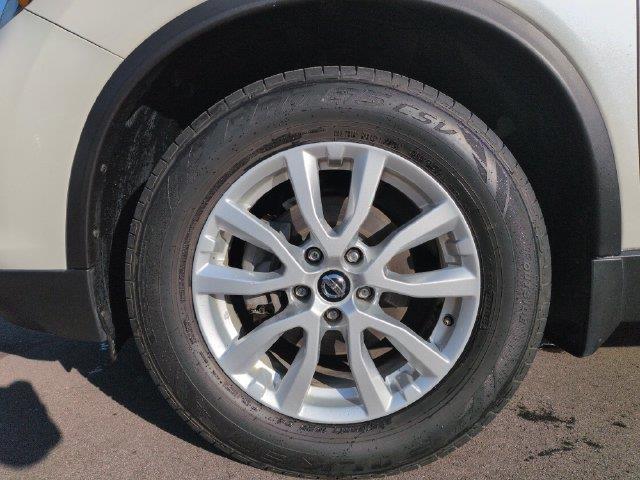 2018 Nissan Rogue - $14,304