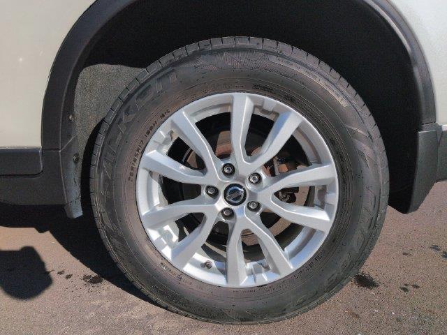 2018 Nissan Rogue - $14,304
