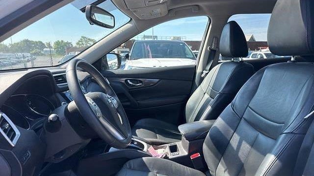 2015 Nissan Rogue S