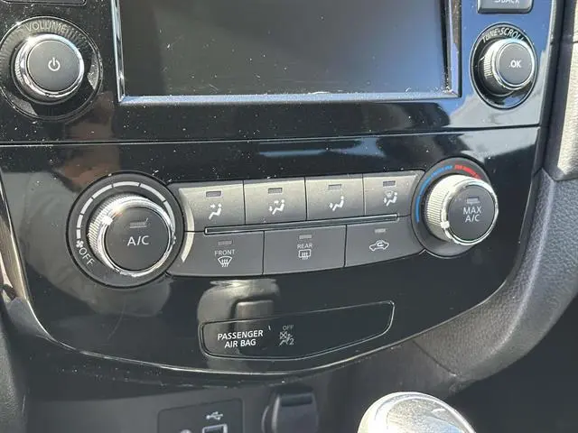 2018 Nissan Rogue - $9,065