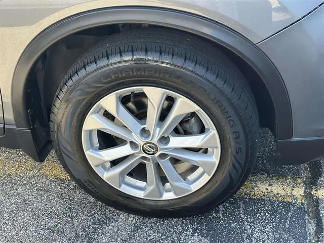 2018 Nissan Rogue - $9,065