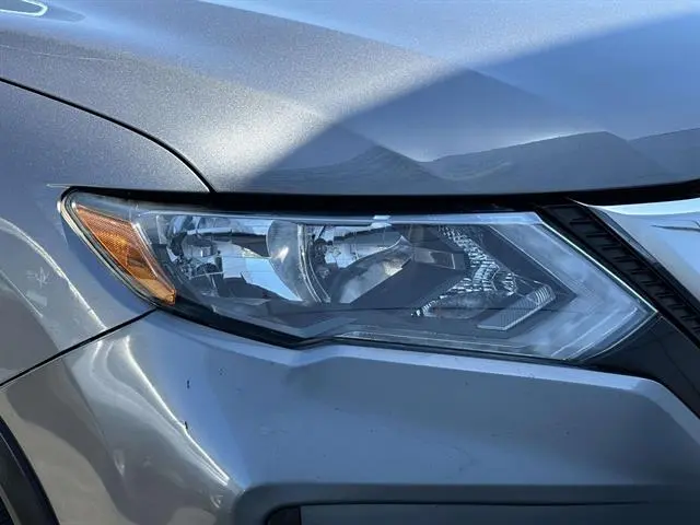 2018 Nissan Rogue - $9,065