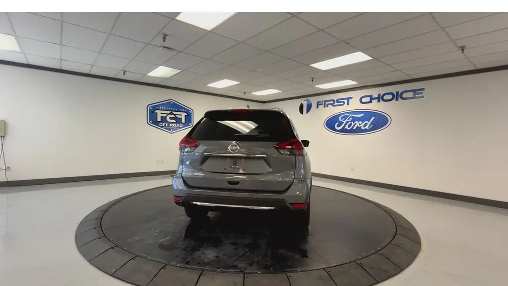 2020 Nissan Rogue S