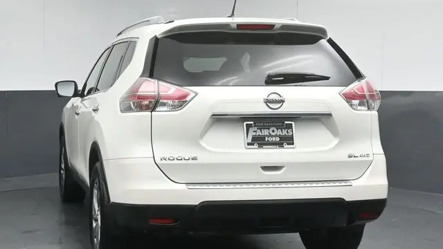 2015 Nissan Rogue S
