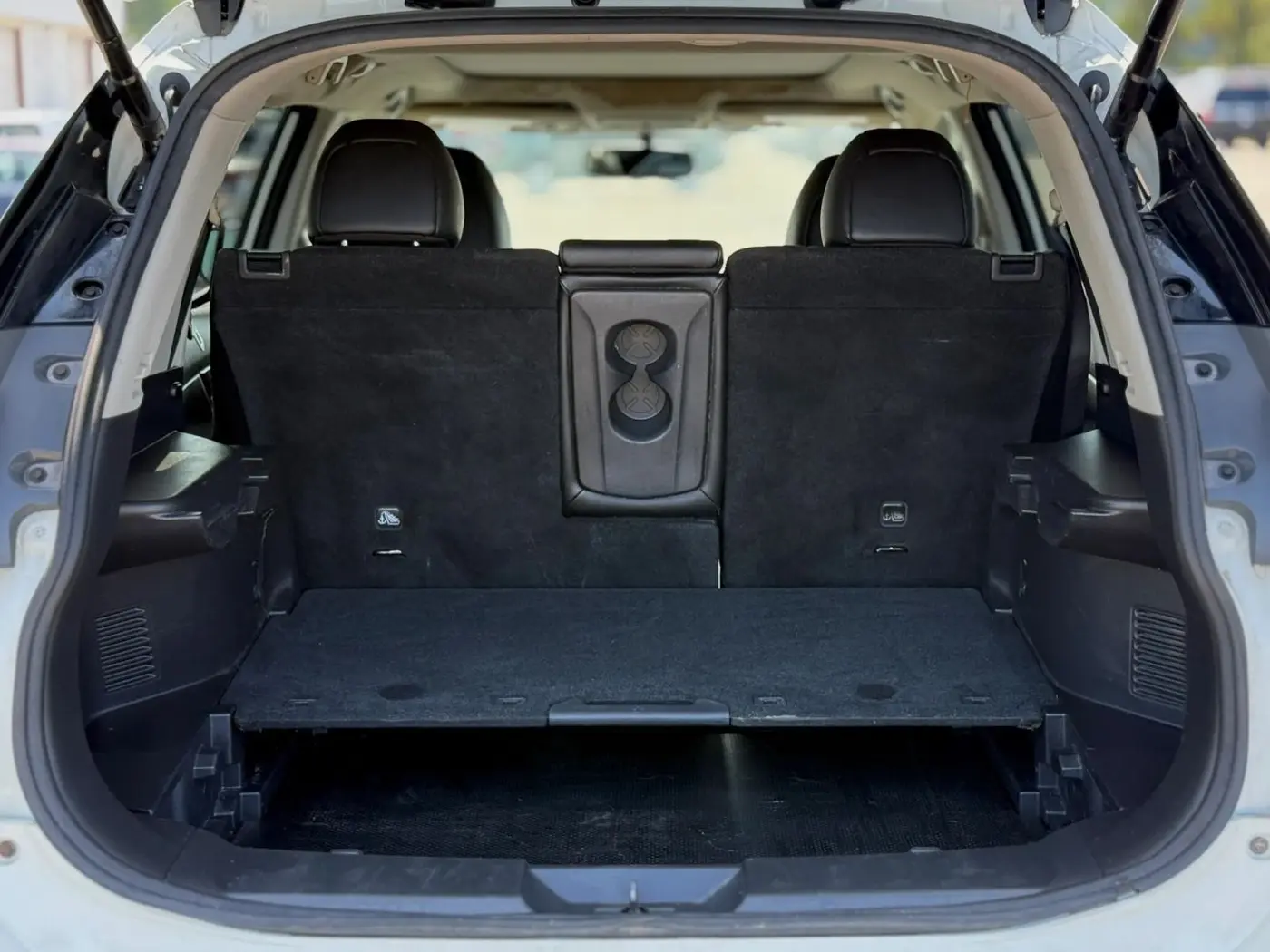 2016 Nissan Rogue - $8,950