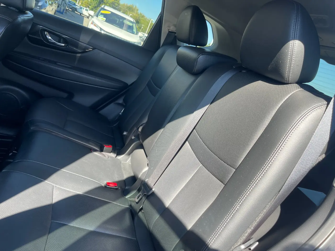 2019 Nissan Rogue - $15,586
