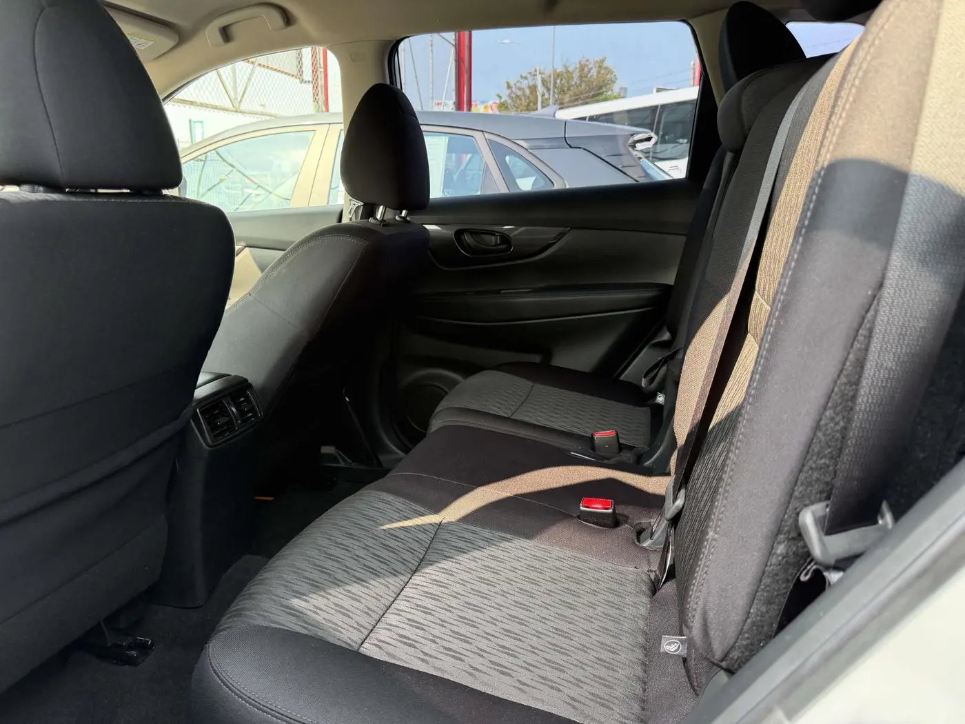 2019 Nissan Rogue - $13,348