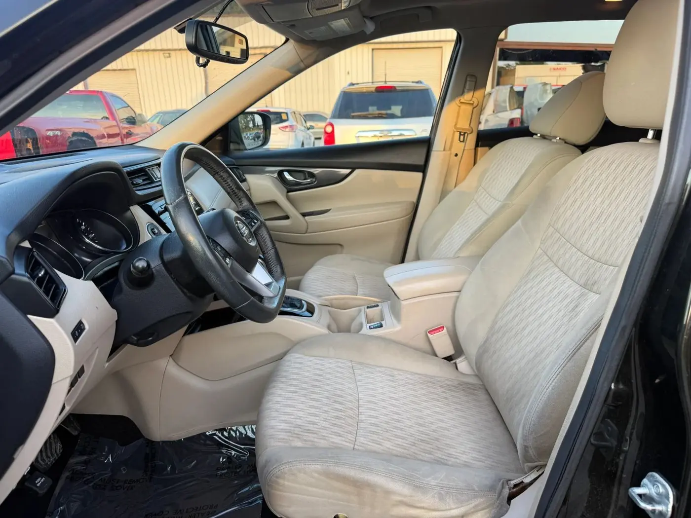 2017 Nissan Rogue - $7,950