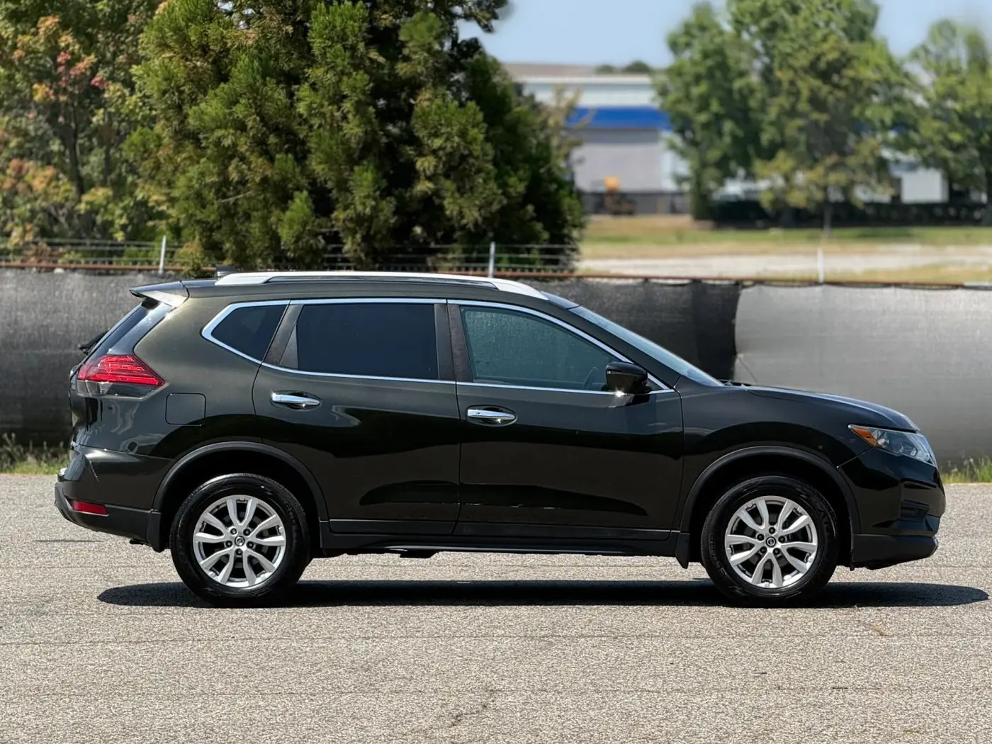2017 Nissan Rogue - $7,950