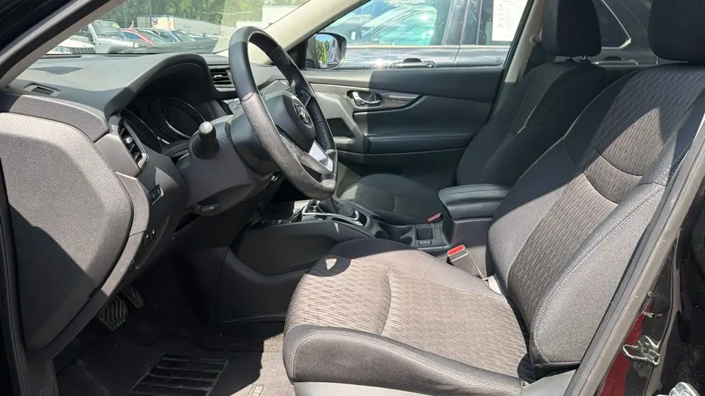 2019 Nissan Rogue S