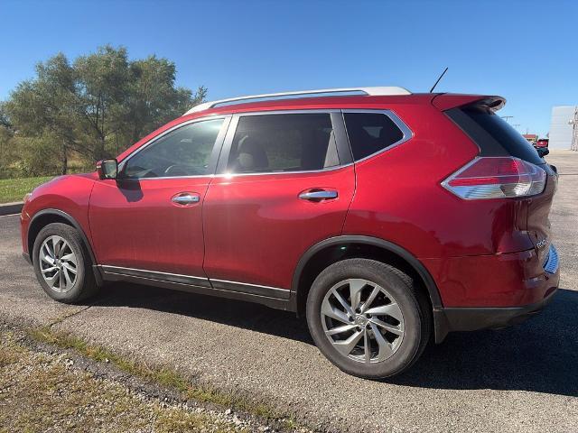 2015 Nissan Rogue - $15,000