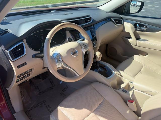 2015 Nissan Rogue - $15,000