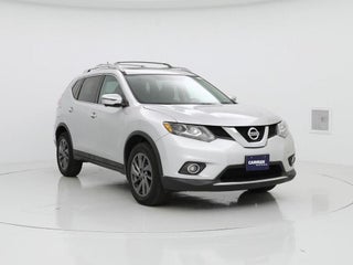 2016 Nissan Rogue with Brilliant Silver Exterior