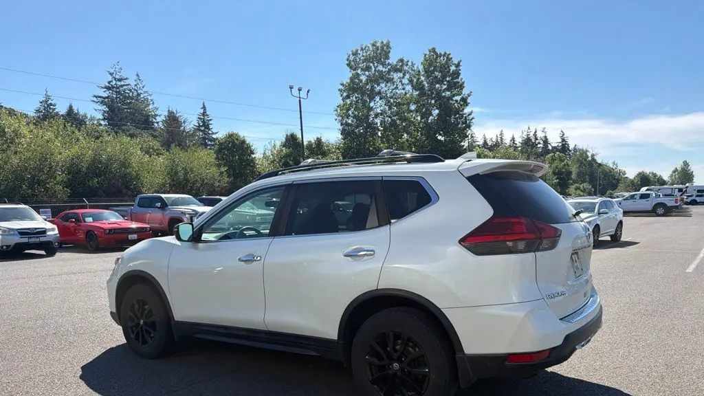 2017 Nissan Rogue S