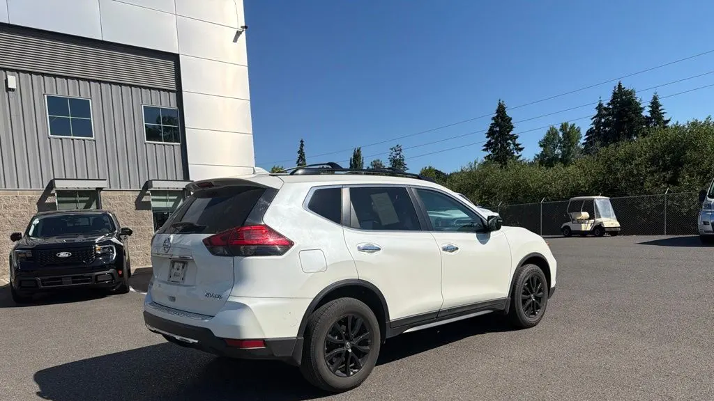 2017 Nissan Rogue S