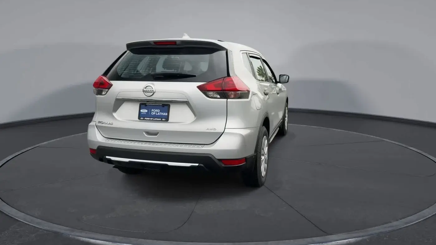 2019 Nissan Rogue S