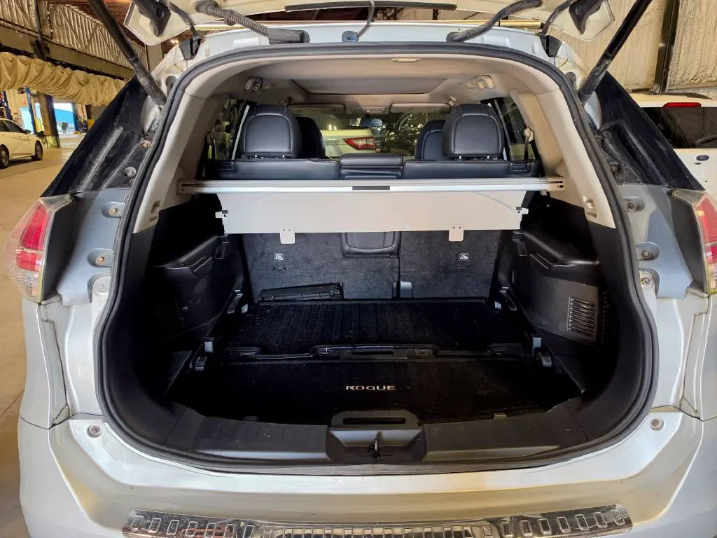 2015 Nissan Rogue - $12,274