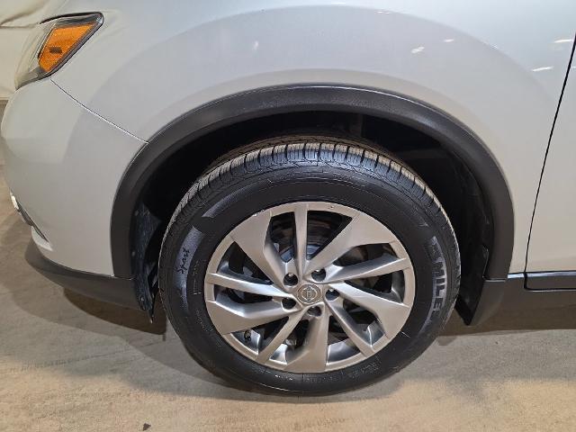 2015 Nissan Rogue - $12,274
