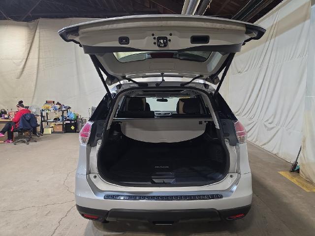 2015 Nissan Rogue - $12,274