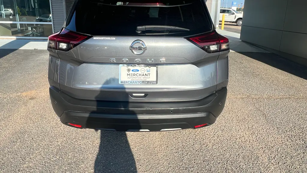 2021 Nissan Rogue S