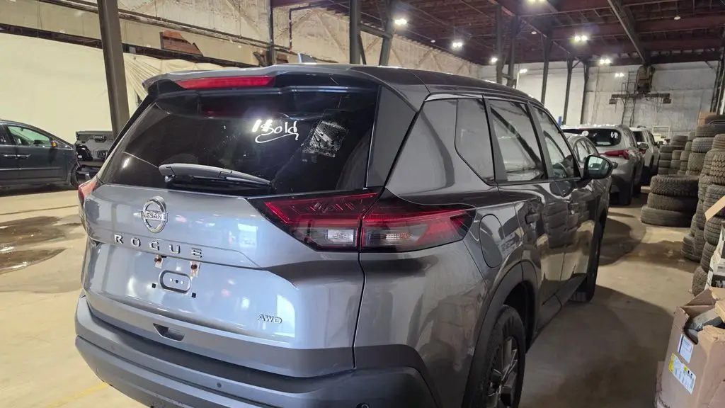 2021 Nissan Rogue S