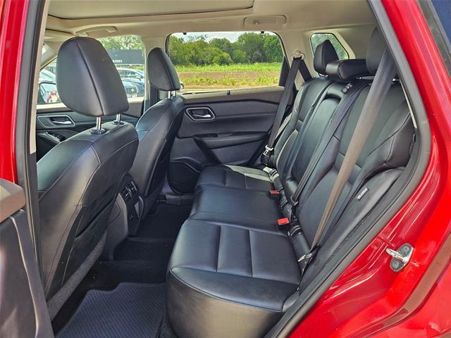 2021 Nissan Rogue - $21,015