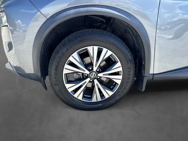 2021 Nissan Rogue - $15,900