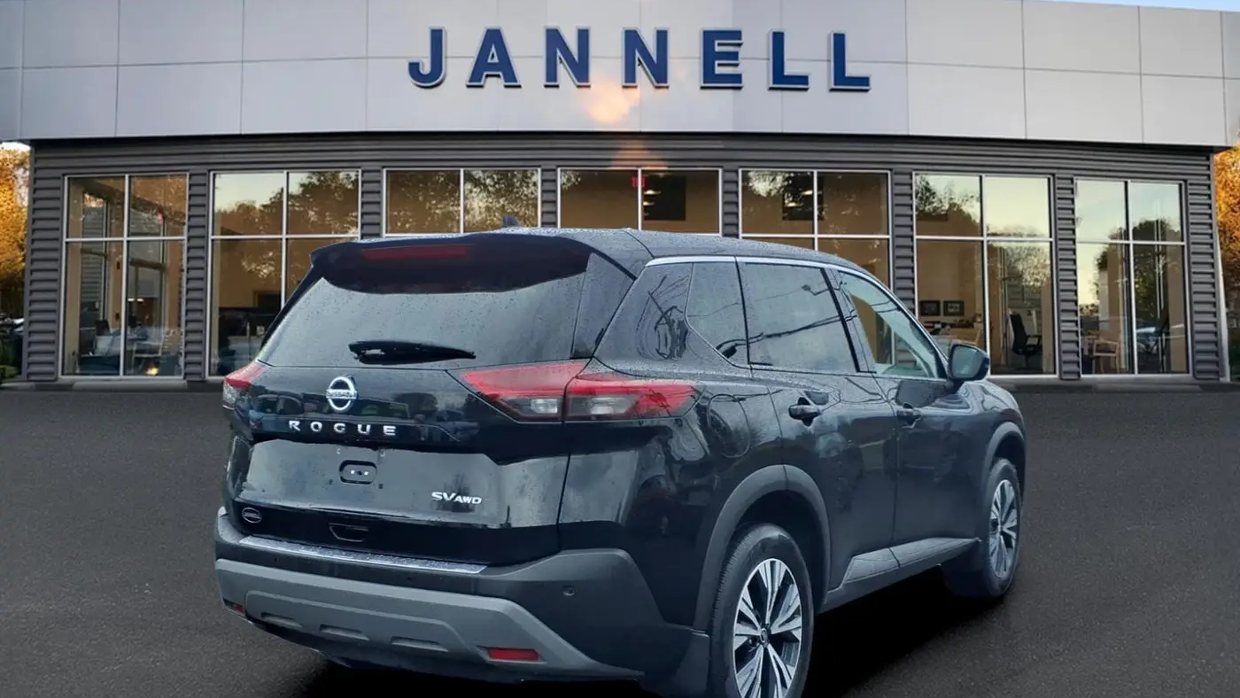 2021 Nissan Rogue SV