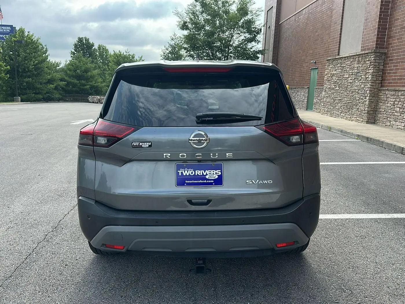 2021 Nissan Rogue - $17,950
