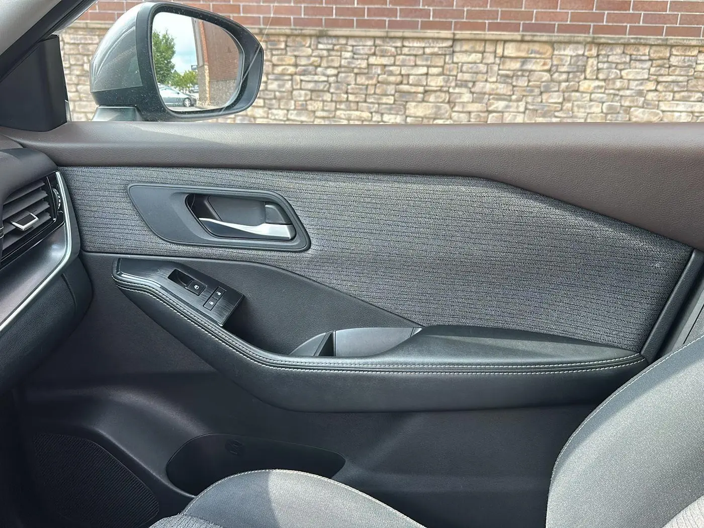 2021 Nissan Rogue - $17,950
