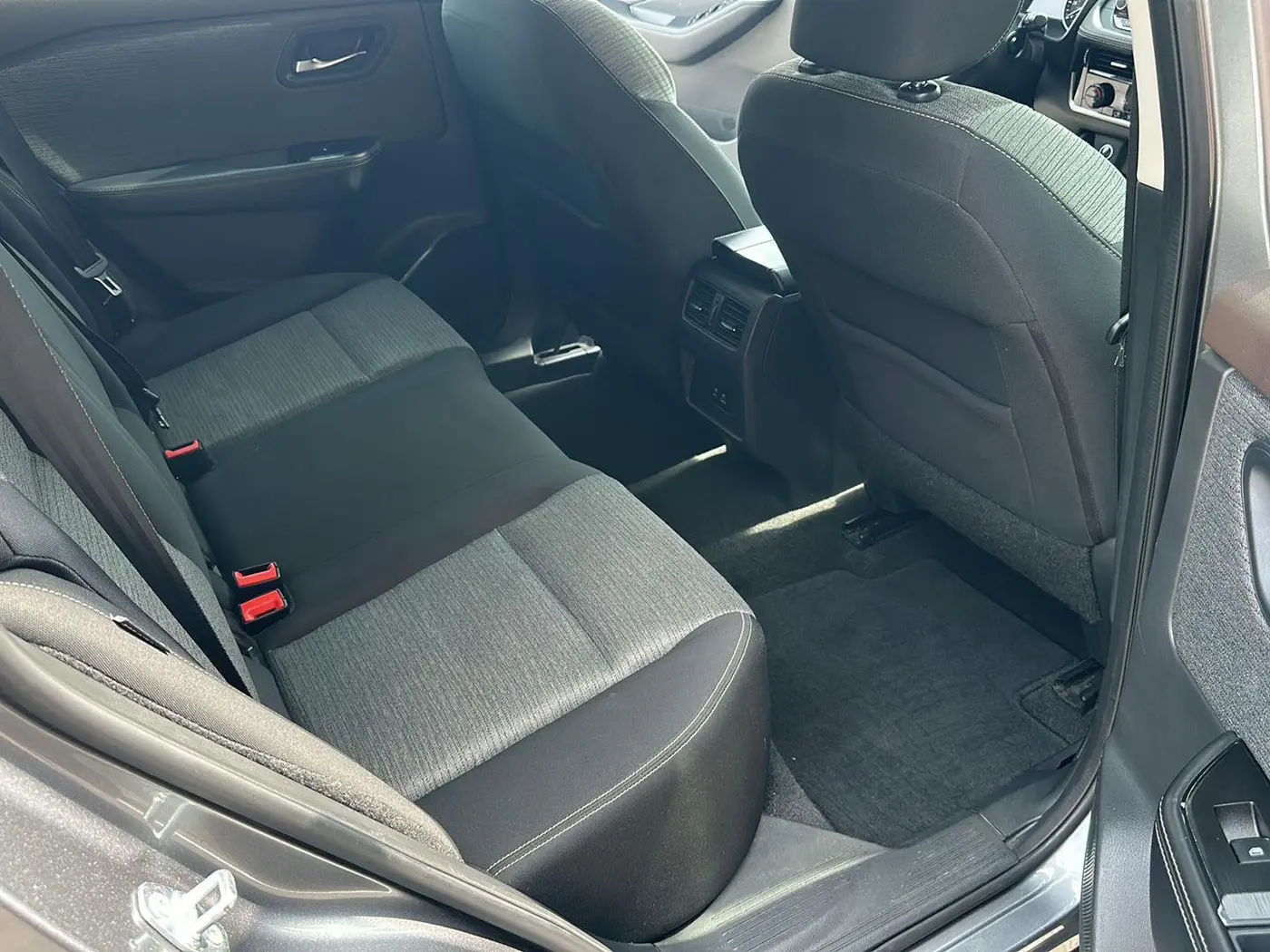 2021 Nissan Rogue - $17,950