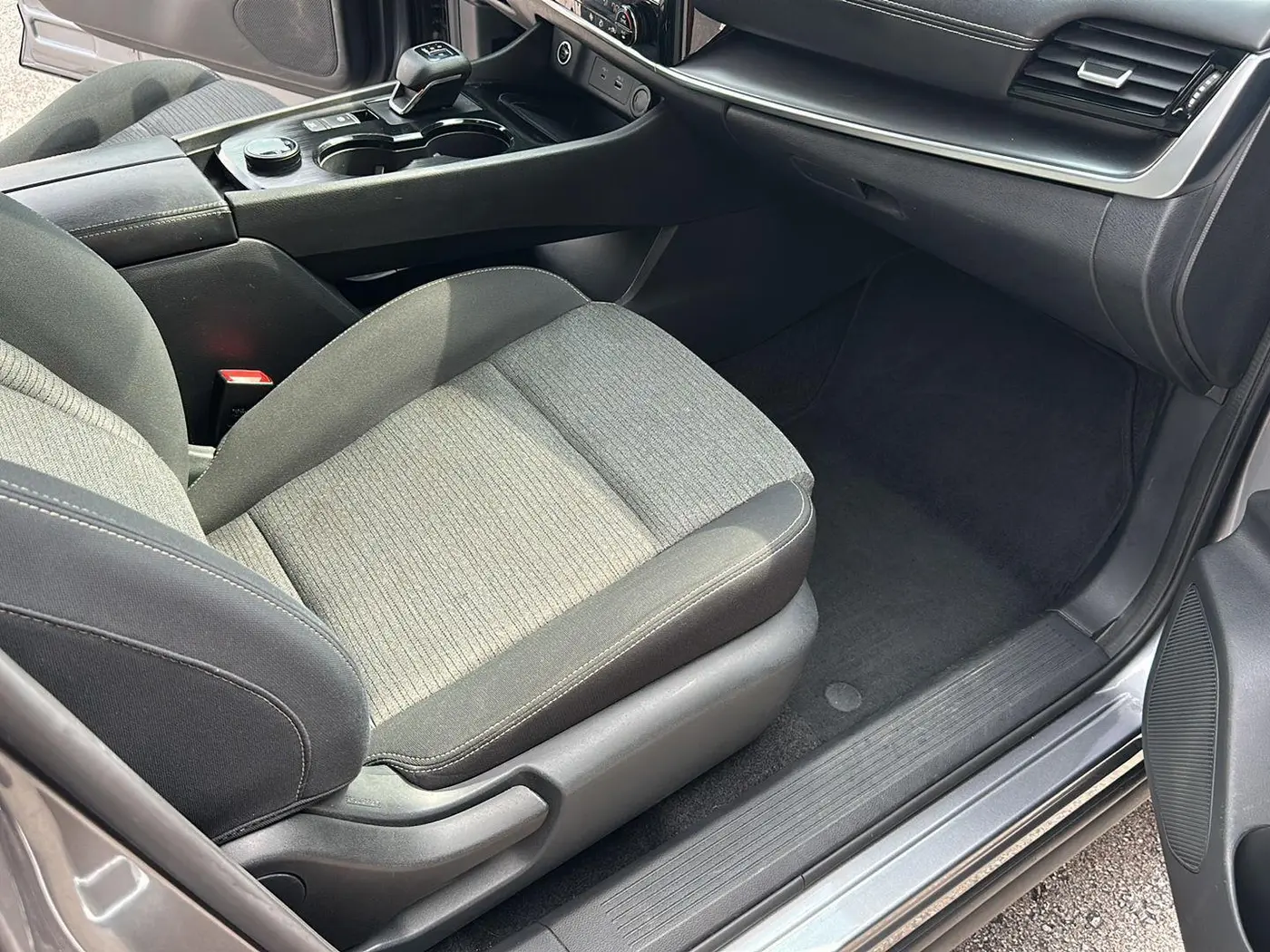 2021 Nissan Rogue - $17,950