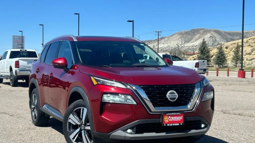 2021 Nissan Rogue SL