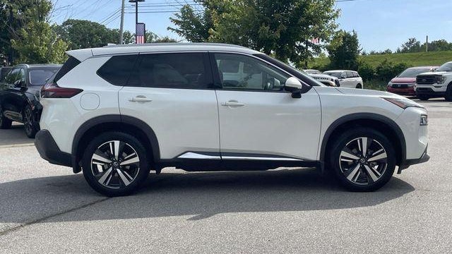 2021 Nissan Rogue SL