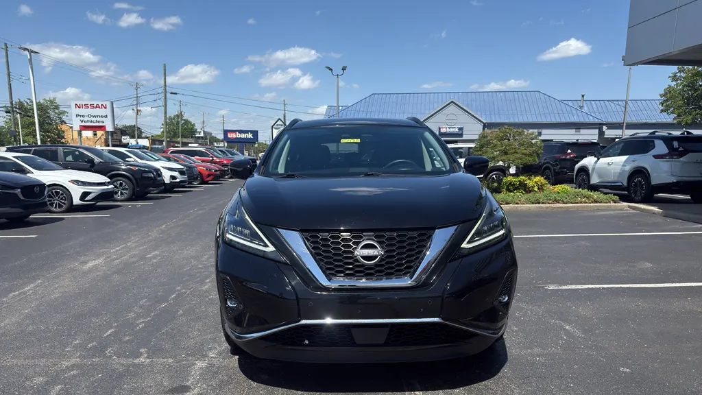 2023 Nissan Murano SV