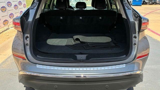 2022 Nissan Murano SV