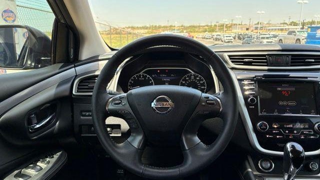 2022 Nissan Murano SV