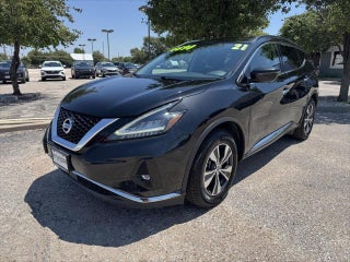2021 Nissan Murano with Magnetic Black Pearl Exterior