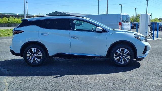 2023 Nissan Murano SV