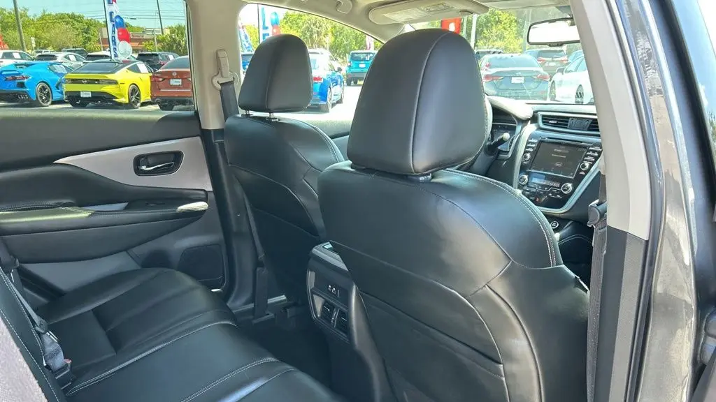 2023 Nissan Murano SV