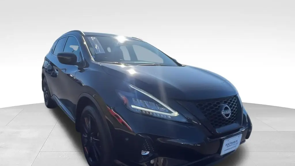 2023 Nissan Murano SV