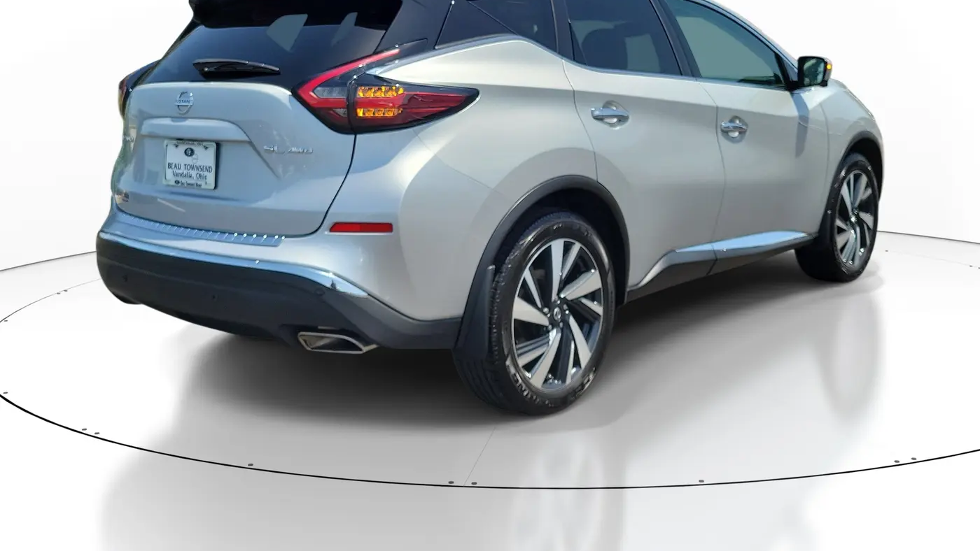 2022 Nissan Murano SL