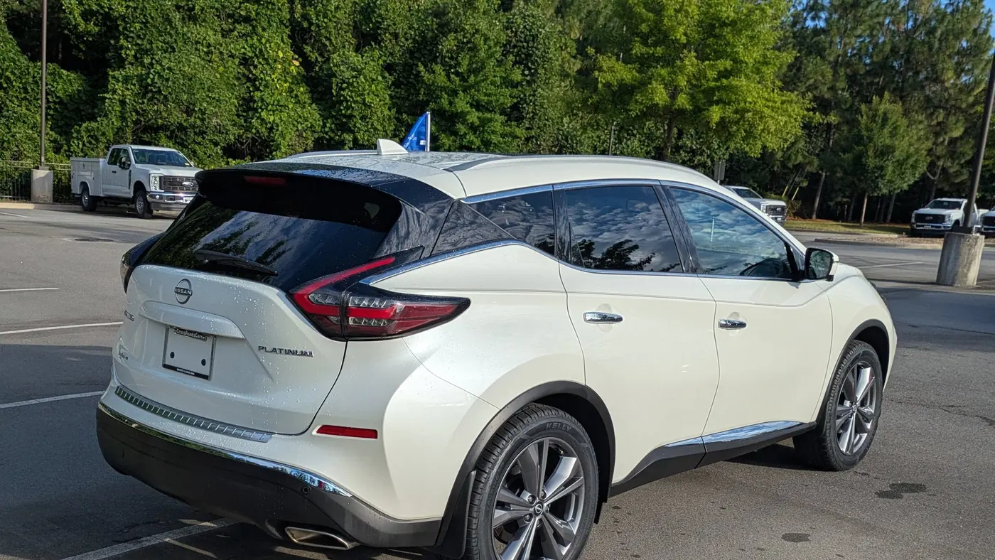2023 Nissan Murano Platinum