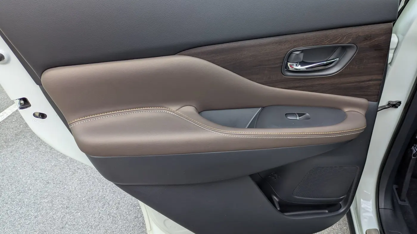 2023 Nissan Murano Platinum