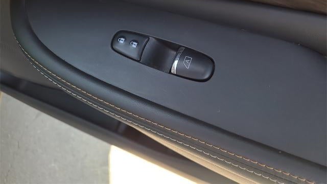2023 Nissan Murano Platinum