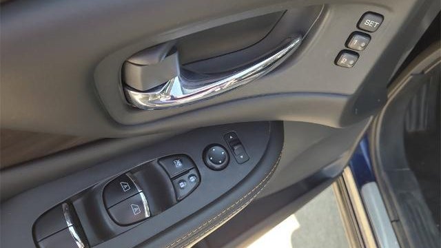 2023 Nissan Murano Platinum