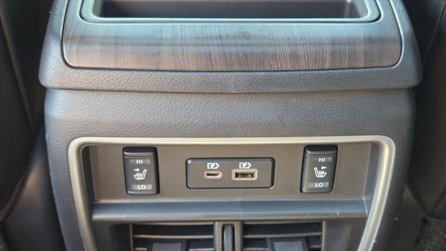 2023 Nissan Murano Platinum